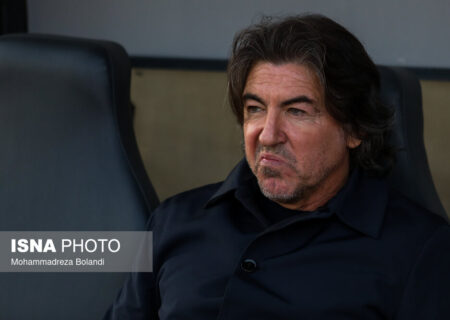 ساپینتو: رفتار آقاسی مرا دیوانه می‌کند/ سخت است که قطار استقلال را متوقف کنند