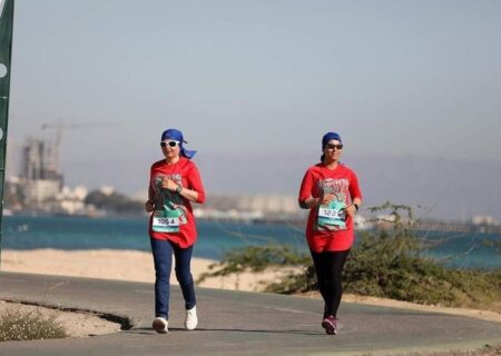 فحاشی روحانی تندرو به شرکت کنندگان در ماراتن کیش