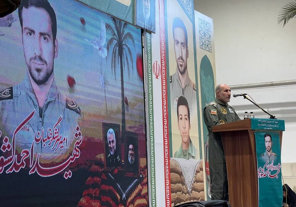 فرمانده هوانیروز ارتش: شهدا برای حفظ تمامیت ارضی از جان خود گذشتند