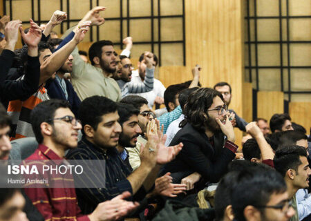 مریمی: عده‌ای به هر بهانه‌ای دانشجو را از مسائل سیاسی دور می‌کنند