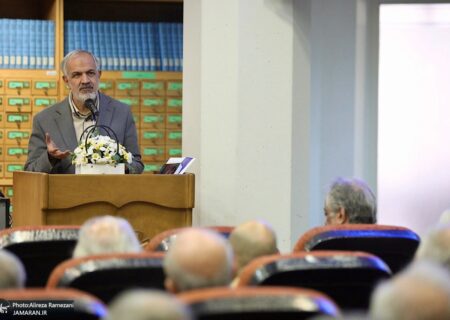 مسجدجامعی: مجاهدین خلق «خلیج ع_ر_ب_ی» را به کار بردند، چون شاه می‌گفت خلیج فارس