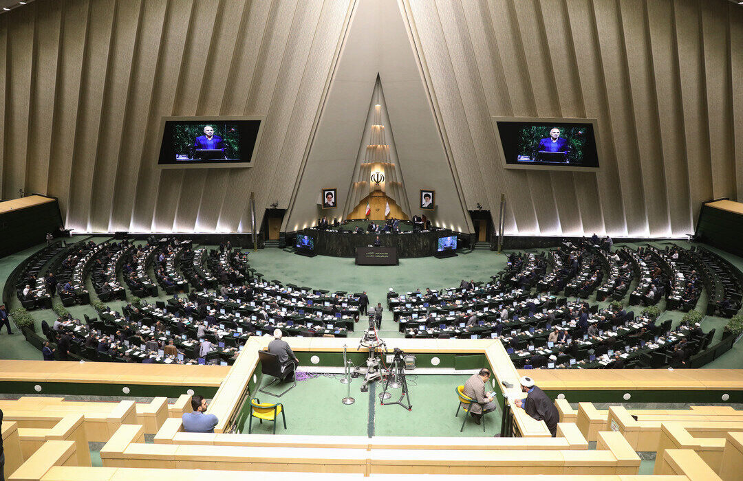 مجلس ۱۲ روز تعطیل شد/ جلسه بعدی مجلس، شب یلدا