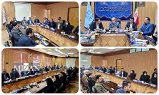 نشست تخصصی معاون منابع انسانی و امور فرهنگی قوه قضاییه با جمعی از اساتید، دانشجویان و نخبگان استان یزد