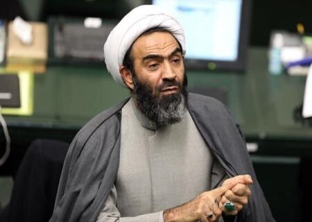 نقدعلی چه خواب‌هایی می‌بیند؟ جلوه‌های کشف حجاب، تبرج و برهنگی غیرقابل تحمل شده است؛ گویا خواب می بینیم!/ فساد در سیستم اداری قابل قبول نیست