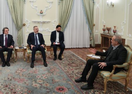 پزشکیان: انتظار می‌رود کشورهای اسلامی شرایط را برای یکدیگر تسهیل و از پیچیده‌تر کردن مسائل پرهیز کنند