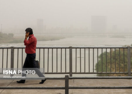 چرا ادارات خوزستان در آلودگی شدید هوا دورکار نشدند؟