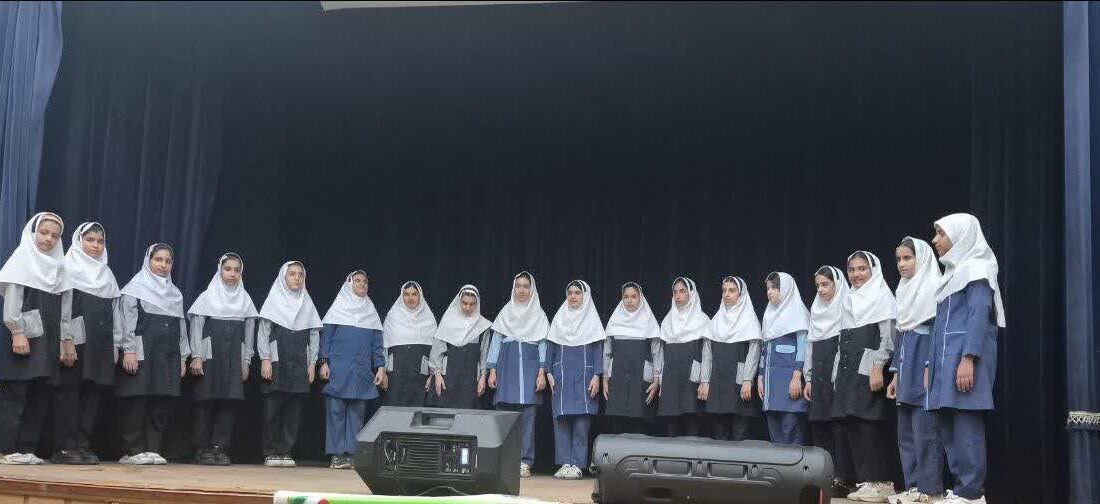 لالی در نخستین جشنواره سرود و تئاتر دانش‌آموزی، رنگ و بوی هنر گرفت