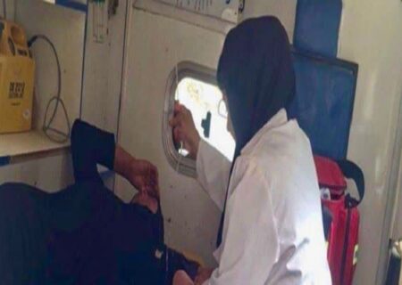 عملیات نجات در قلب صخره‌ها؛ فرشته‌های سلامت جان مادر باردار «لالی» را نجات دادند