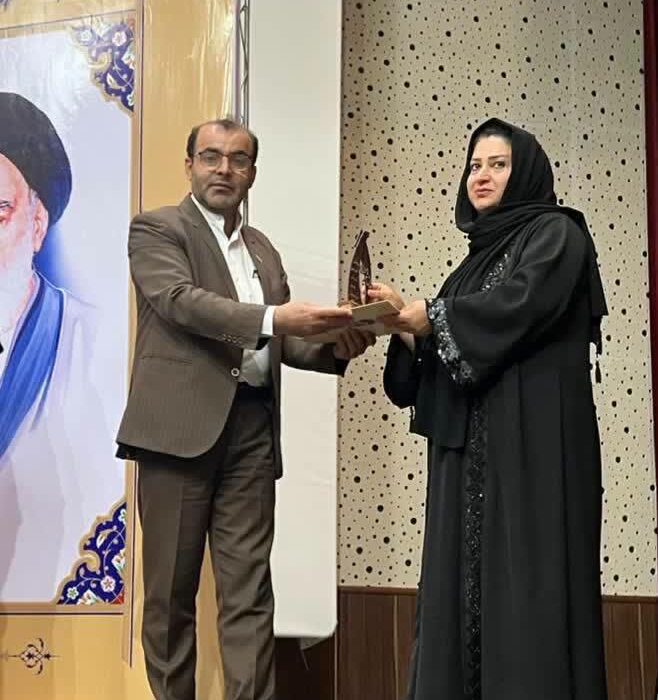 طنین شعر در ایذه؛ برگزیدگان هشتمین همایش عروج معرفی شدند»