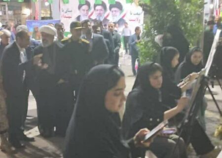 بهرام جمالپور رییس اداره فرهنگ و ارشاد اسلامی شهرستان لالی از پیوند هنر و ولایت در نمایشگاه «نقش لاله‌ها خبر داد